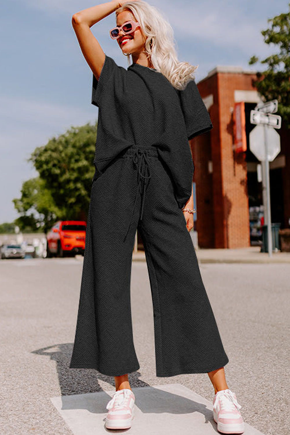 White Textured Loose Fit T Shirt and Drawstring Pants Set